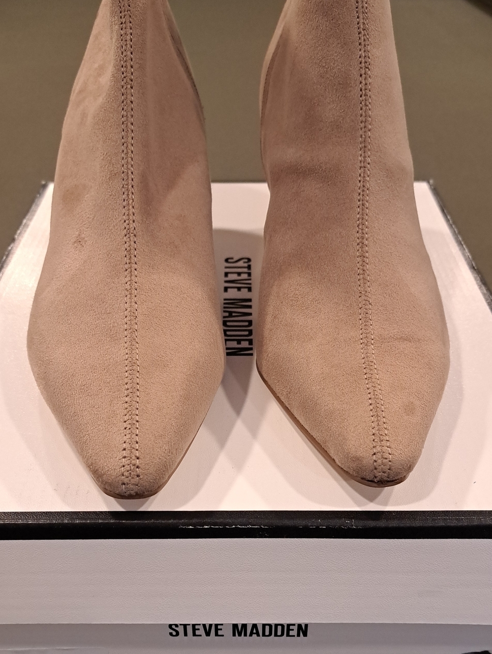 Steve Madden Lianne Bootie - Color: Taupe - Size: 9 - Picture 4 of 10